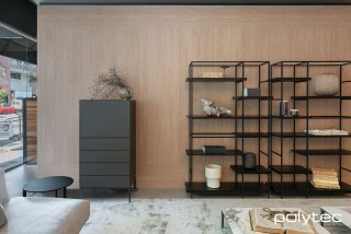 Polytec - Wall paneling in Boston Oak Woodmatt.