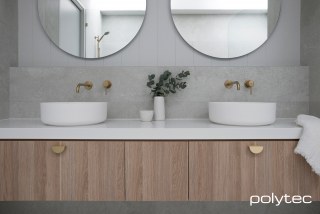 Polytec - Vanity in Natural Oak Ravine.