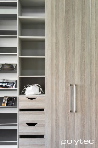 Polytec - Doors and drawers in Maison Oak Legato.